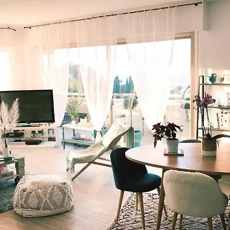 Privee Avec Salle De Bain Dans Bel Vue Mer
